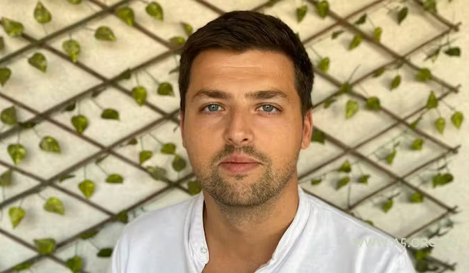 案例精选:15 人团队、月烧 2 万美金,他为何坚持“慢速”打造 BOSS 系统? - A5资源网 案例精选:15 人团队、月烧 2 万美金,他为何坚持“慢速”打造 BOSS 系统?